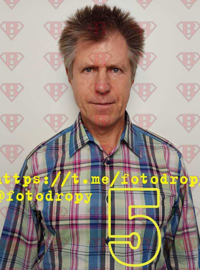 PhotoDrop Male 51